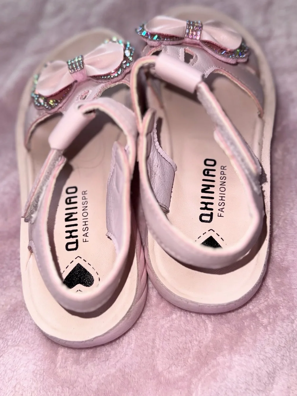 Girls' Pink Bow Embellished T-Strap Sandals